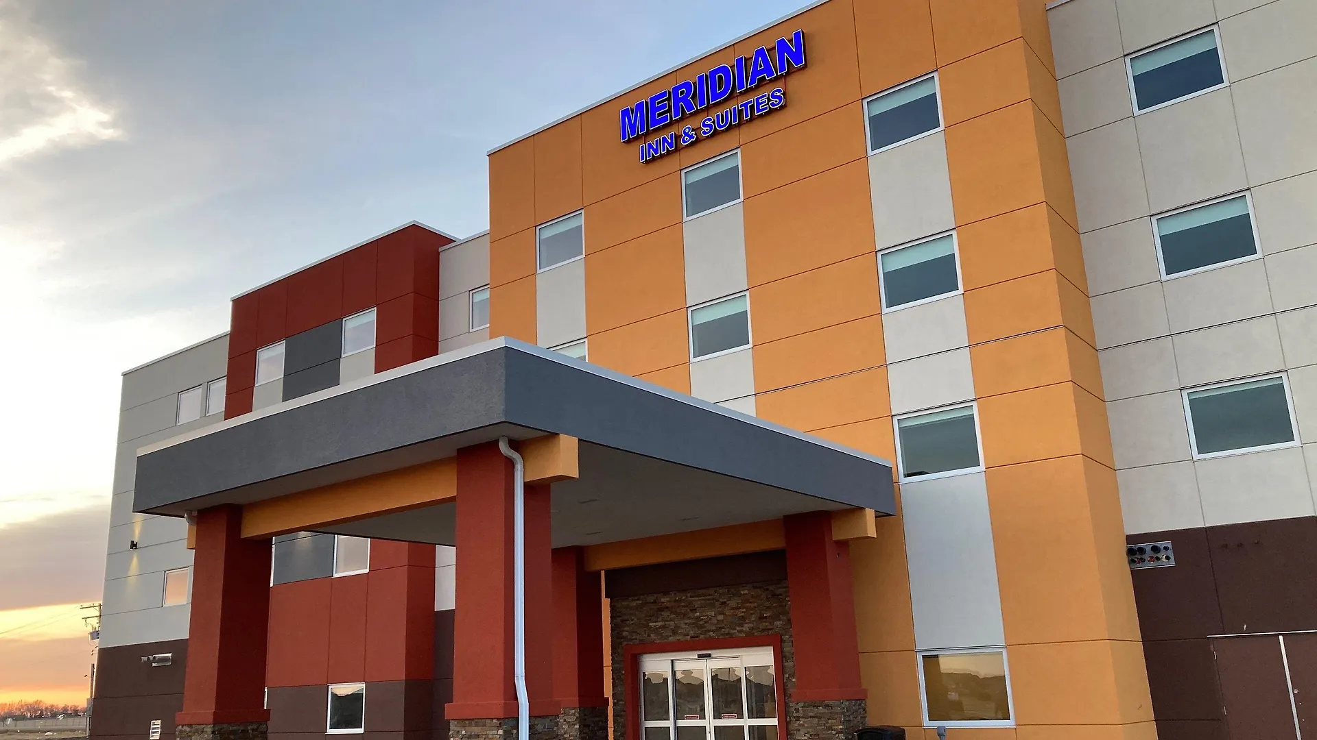 15 Couple Hotels in Canada West Worth Booking in 2024
