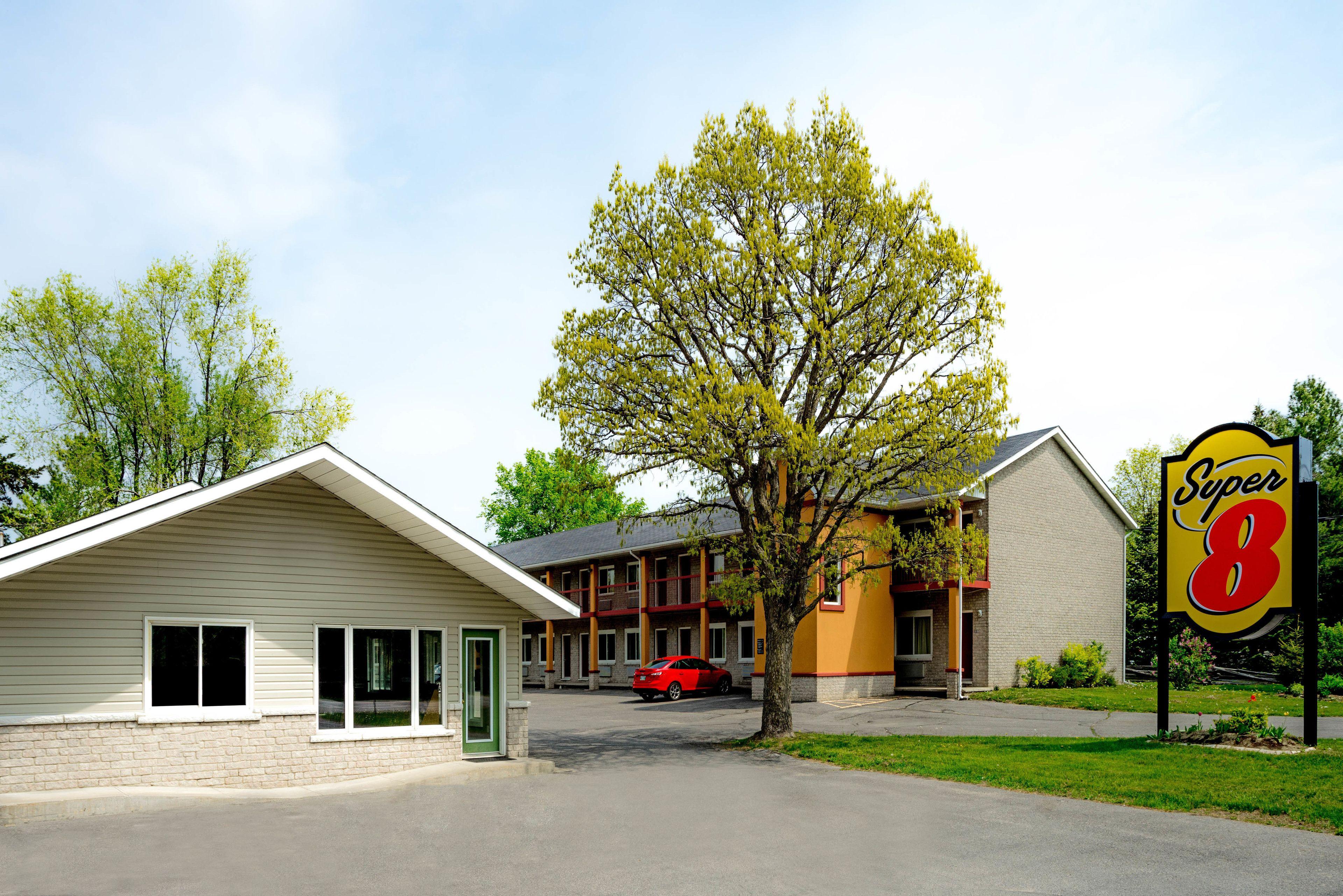 7 Top-Rated Super 8 By Wyndham Hotels In Southeastern Ontario