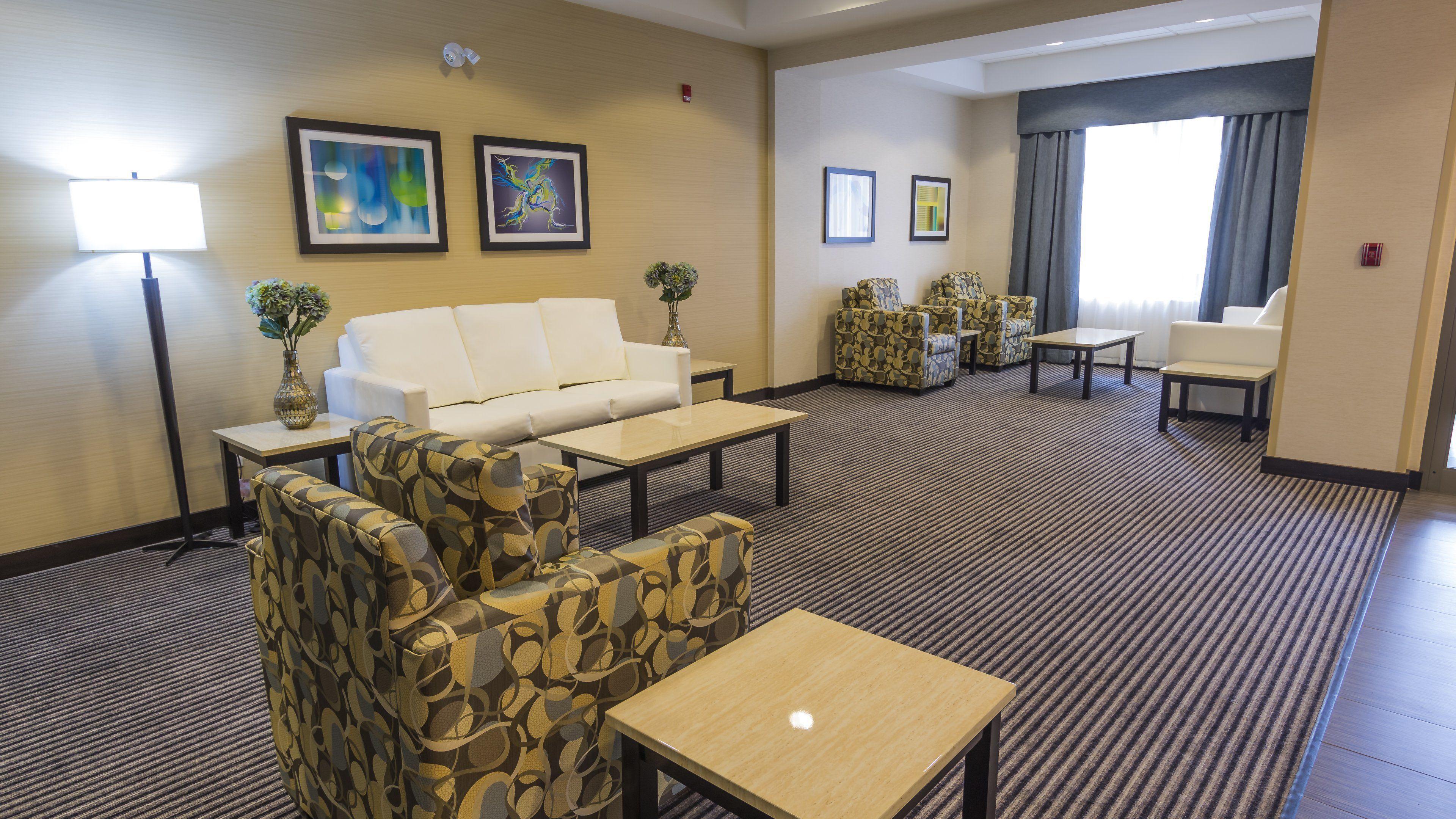 4 Historic Hotels in Ontario for a Meaningful Stay